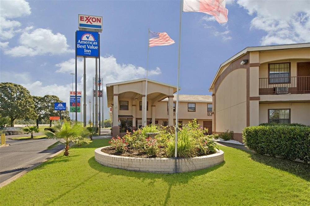 Apple Tree Inn Lindale Εξωτερικό φωτογραφία